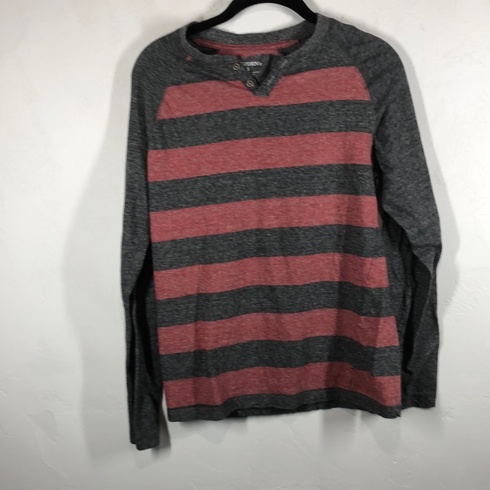 Overdrive red and gray stripe long sleeve small